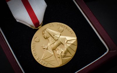 Medalla de Santa Isabel de Portugal