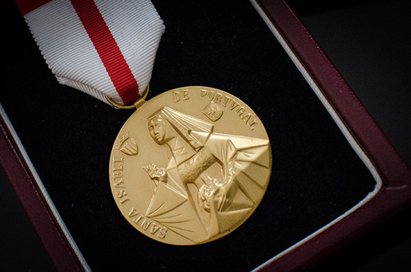 Medalla de Santa Isabel de Portugal